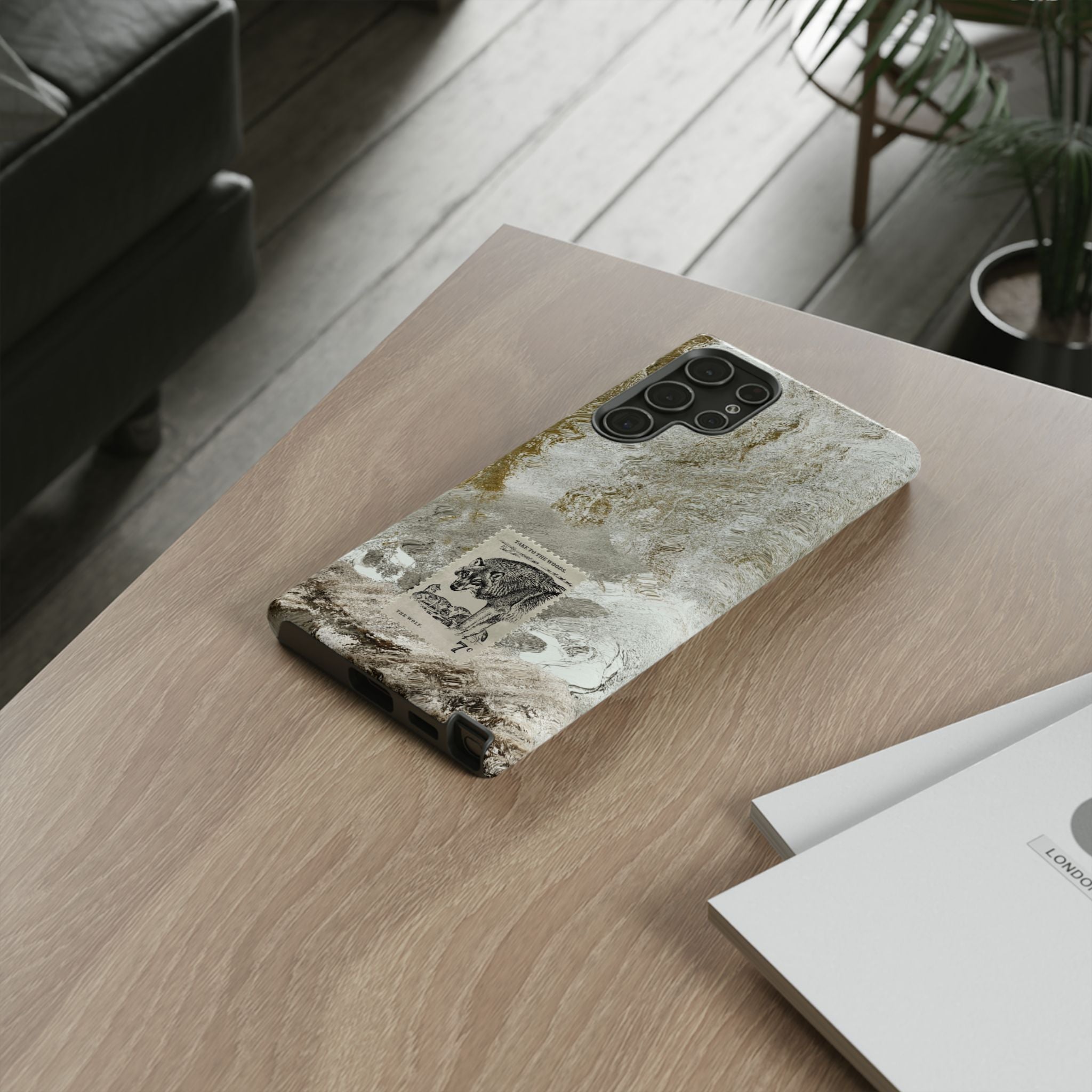 THE CAMO CAMILLE CASE